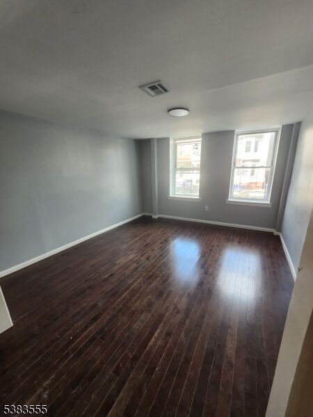 Property Photo:  316 S Orange Ave 1E  NJ 07103 