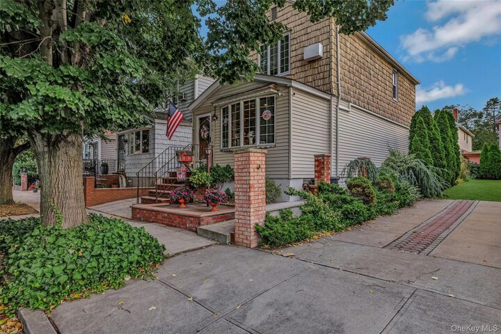 Property Photo:  71-52 58th Road  NY 11378 