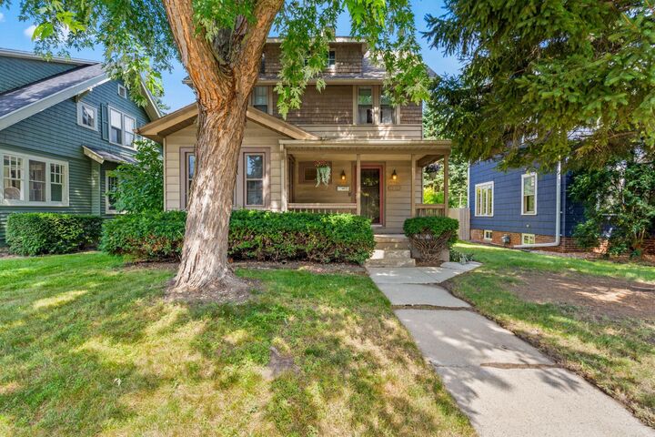 8358 Watertown Plank Rd  Wauwatosa WI 53213 photo