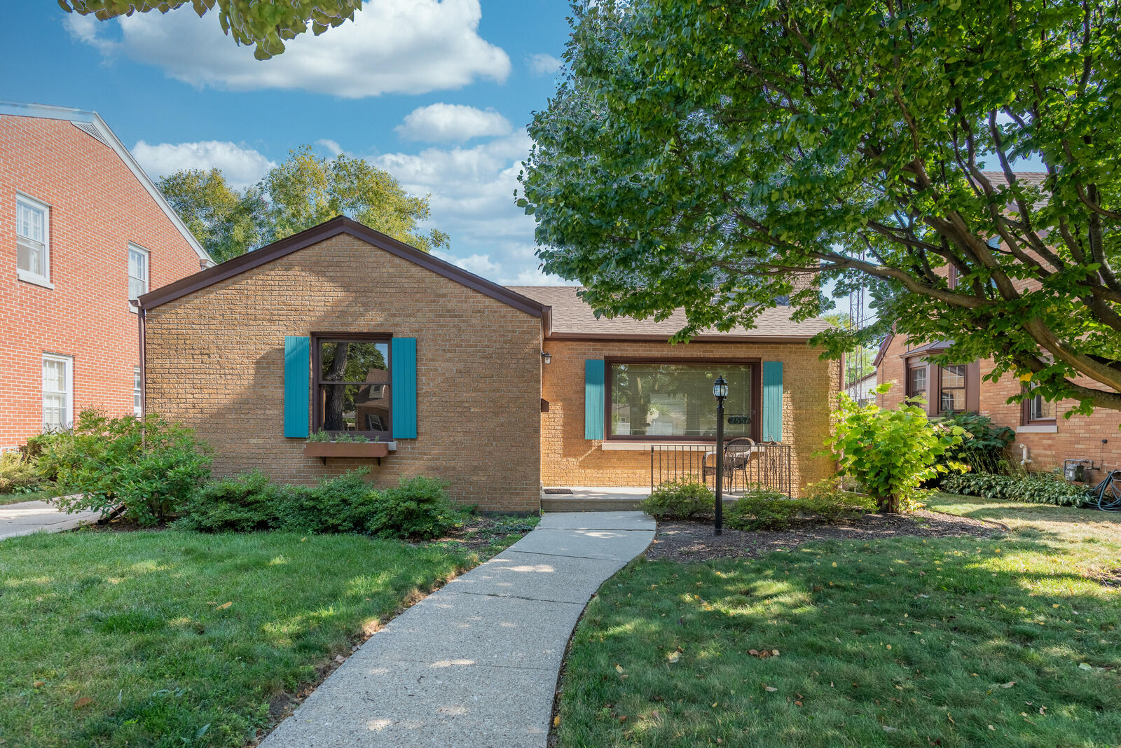 Property Photo: 2557 Lincoln Rd WI 53142