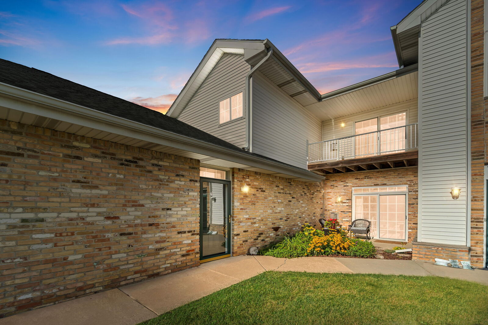 Property Photo: 4237 Taylor Hbr 6 WI 53403