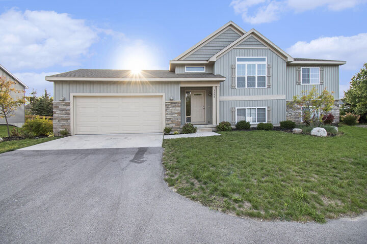 Property Photo:  3299 52nd Street SE Street SE  MI 49512 
