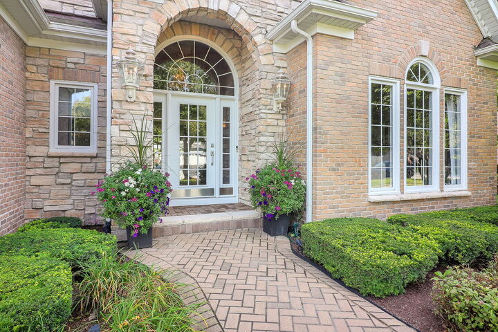 Property Photo: 2228 Foxboro Lane IL 60564