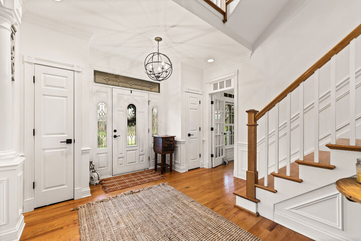Property Photo:  3N985 Walt Whitman Road  IL 60175 