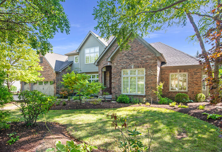 1736 Robert Lane  Naperville IL 60564 photo