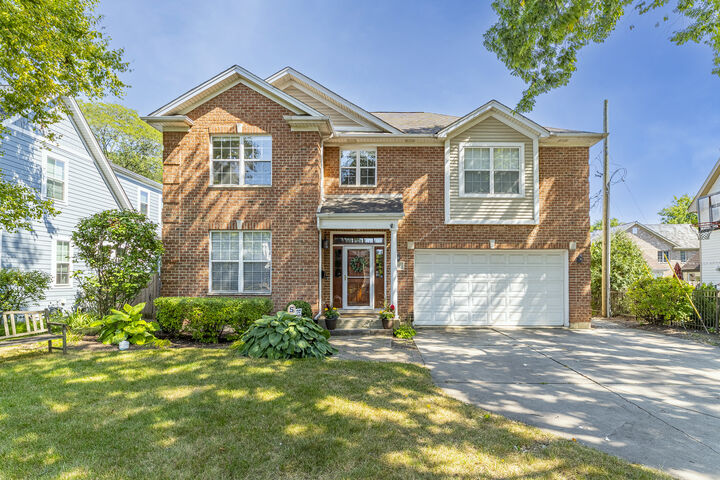 411 Washington Street  Glenview IL 60025 photo