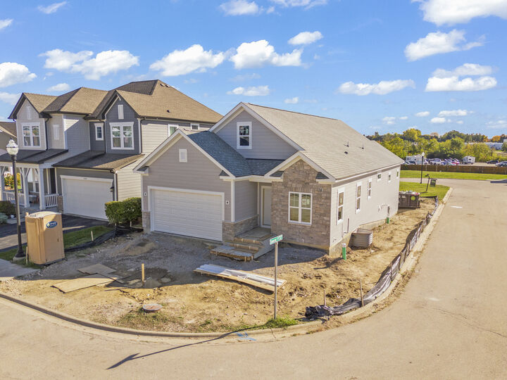 1431 Somerset Place  Barrington IL 60010 photo