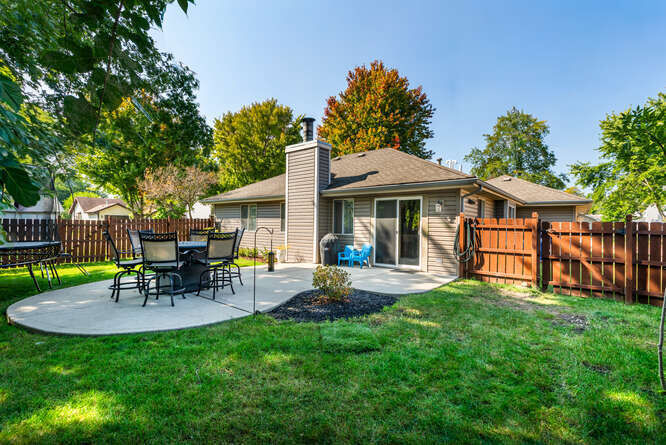 Property Photo:  1334 Haverhill Circle  IL 60563 