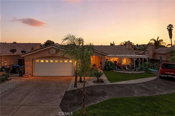Property Photo:  44295 Compiegne Drive  CA 92544 