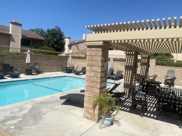 Property Photo: 871 Miller Court CA 93003