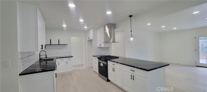 Property Photo:  25361 Cottage Avenue  CA 92534 