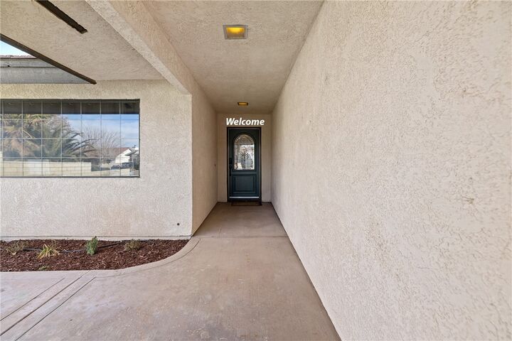 Property Photo:  26335 Catamaran Lane  CA 92342 