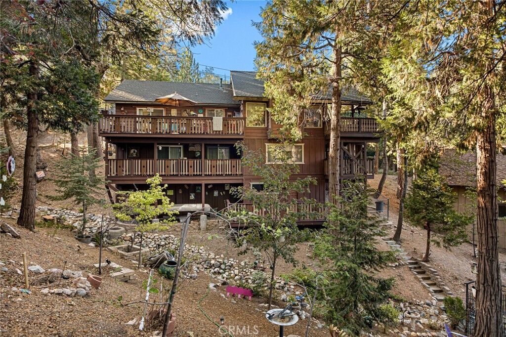 Property Photo: 179 Golf Course Rd CA 92352