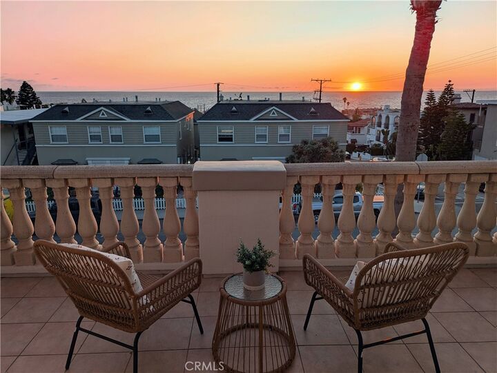 Property Photo:  1550 Monterey Boulevard  CA 90254 