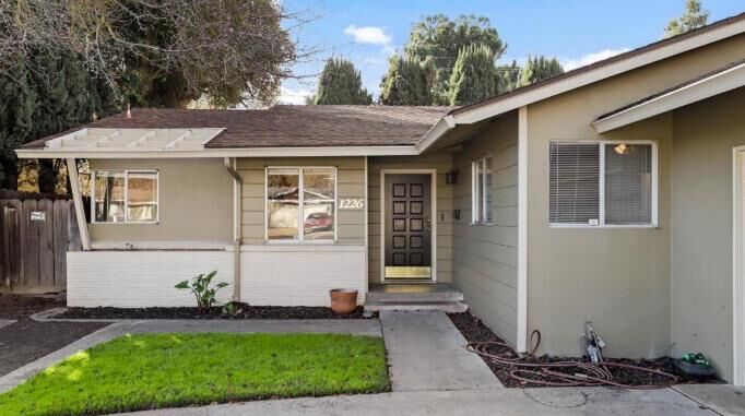 Property Photo: 1226 Chehalem Drive CA 95350