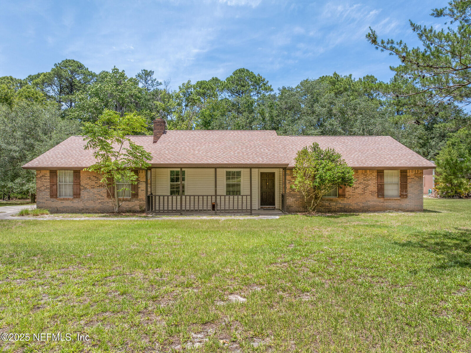 Property Photo: 4461 Saddlehorn Trail FL 32068