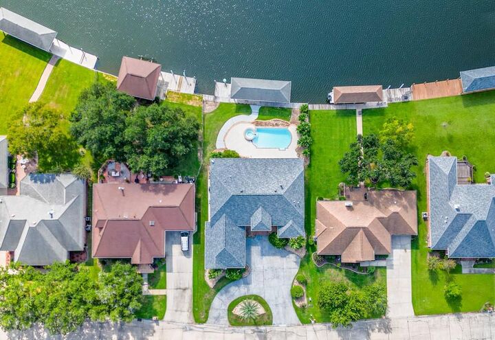 Property Photo: 43 Inlet Drive LA 70458