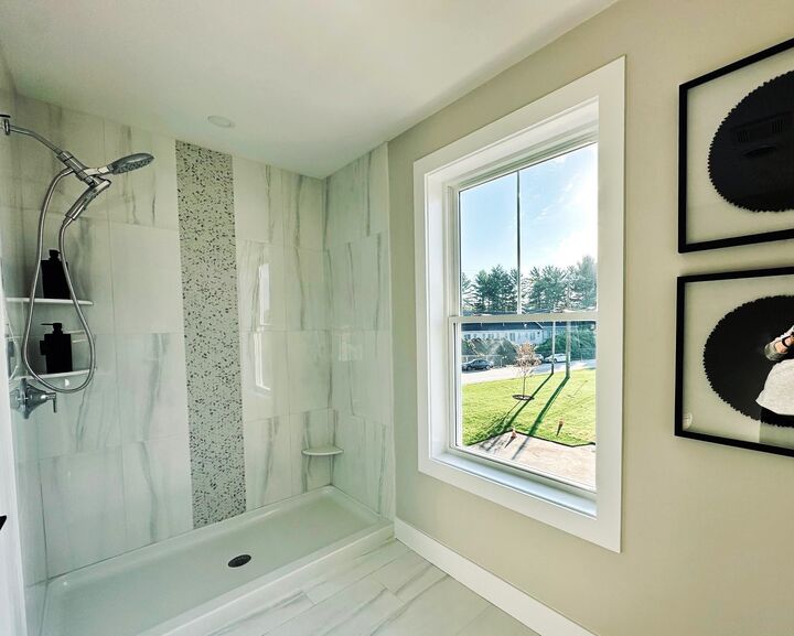 Property Photo: 1 Elise Avenue NH 03053