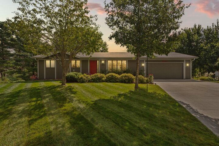 Property Photo: 1819 Truman Court MN 55057
