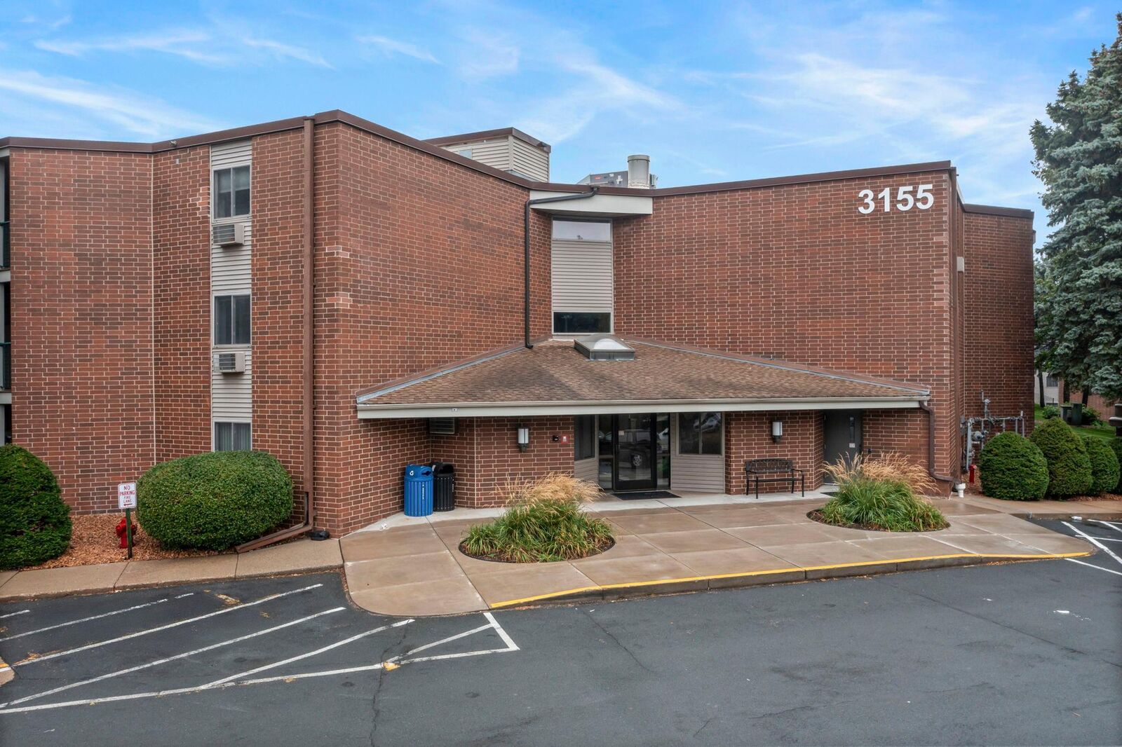 Property Photo: 3155 Coachman Road 409 MN 55121