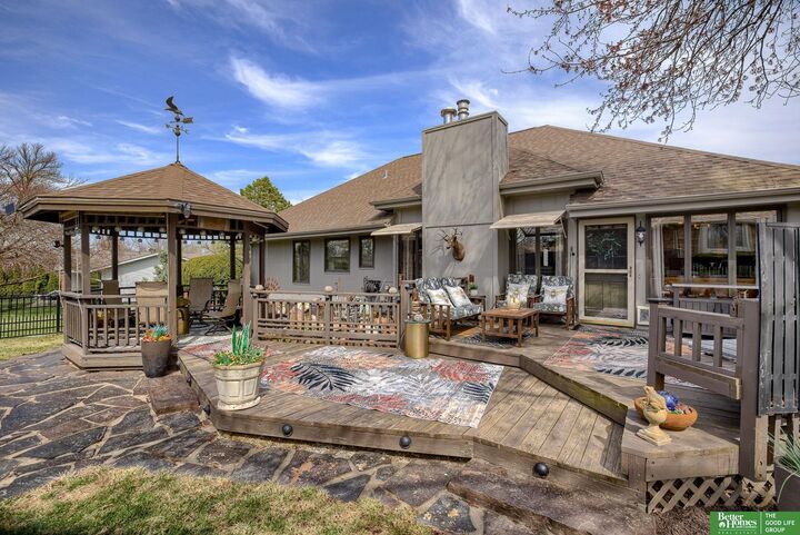 Property Photo: 11024 N 61st Street NE 68152