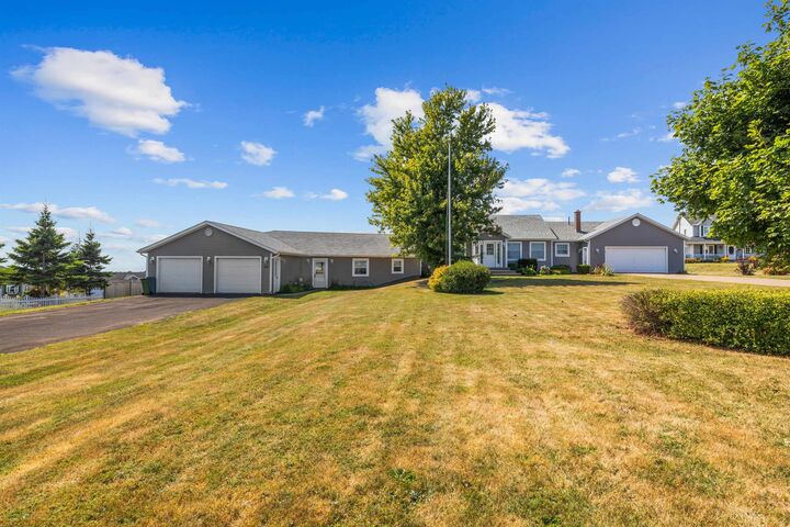 Photo de la propriété:  1 Edie'S Way  PE C1B 0J7 