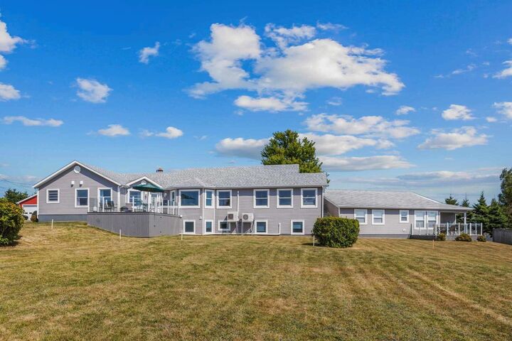 Property Photo:  1 Edie'S Way  PE C1B 0J7 