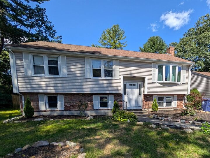Property Photo:  42 Fairmeadow Rd  MA 01887 