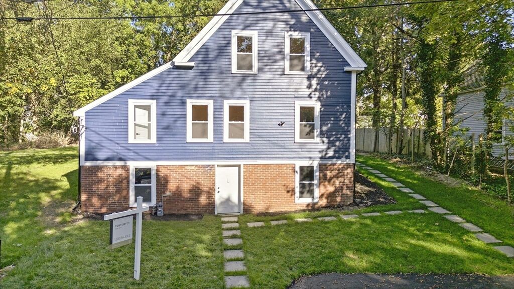 Property Photo:  11 Willow Ave  MA 02333 