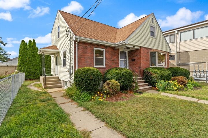 Property Photo: 7 French St MA 02472