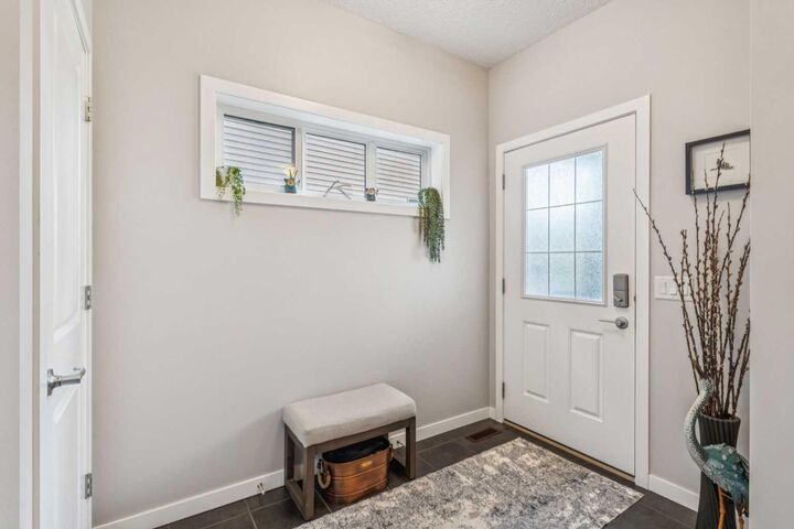 Property Photo:  263 Mountainview Drive  AB T1S 0N1 