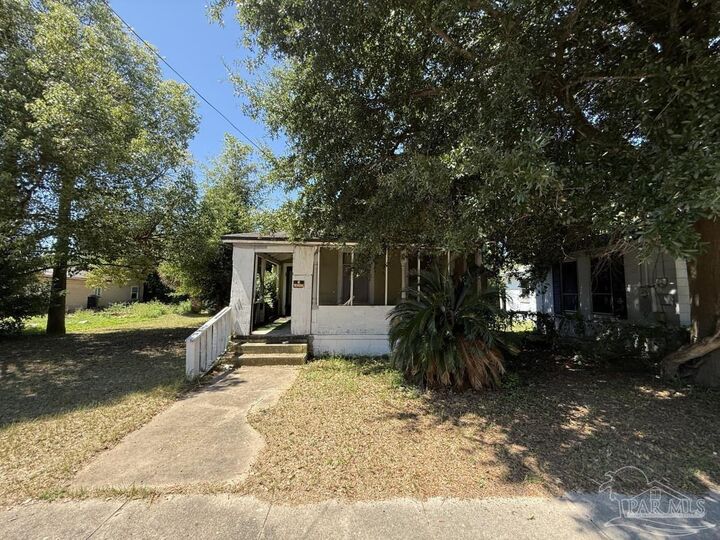 909 N 6th Ave  Pensacola FL 32501 photo