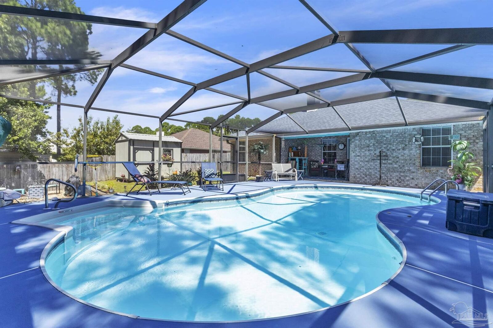 Property Photo: 8551 Wilburn Cv FL 32566