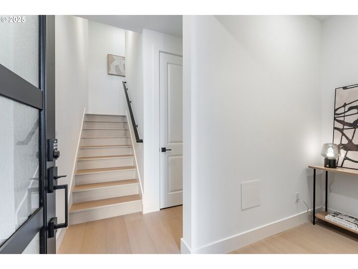 Property Photo: 3984 NW 64th Ave 18 WA 98607