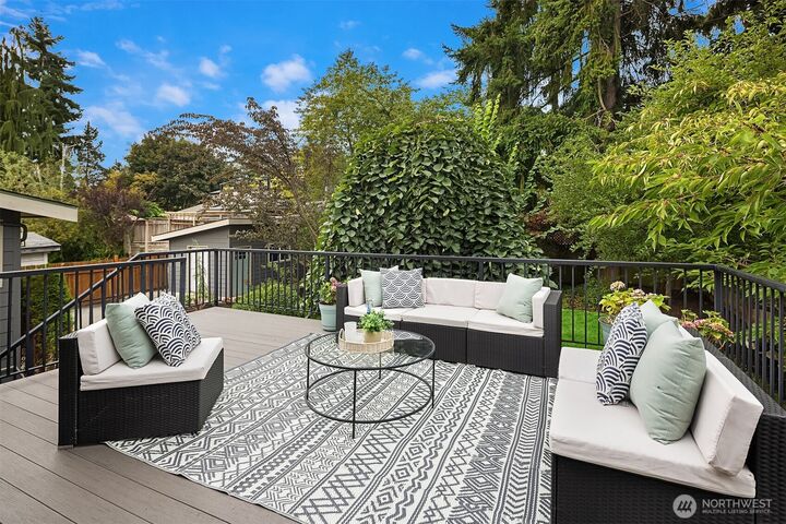 Property Photo:  4209  192nd Place SW  WA 98036 