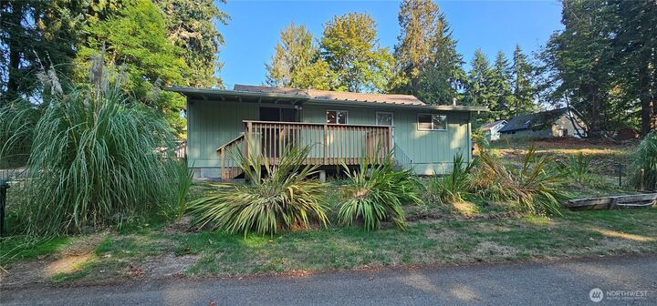 Property Photo: 1124 Pear Street NE WA 98506