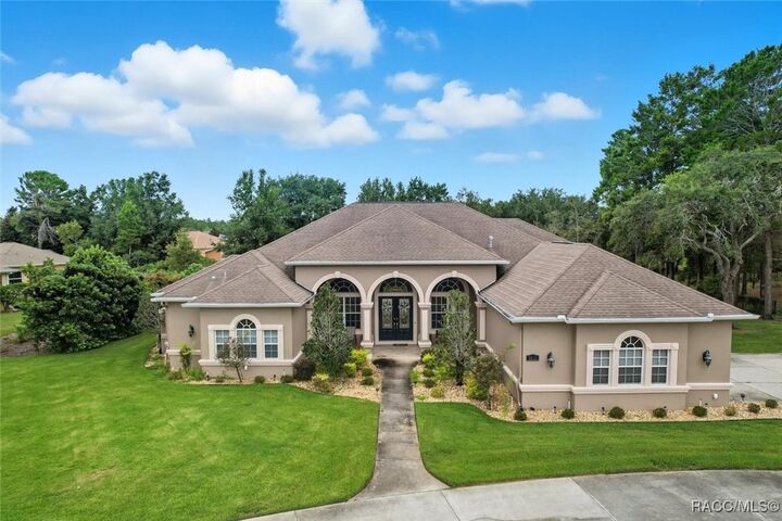 Property Photo:  10122 Whisper Ridge Trail  FL 34613 
