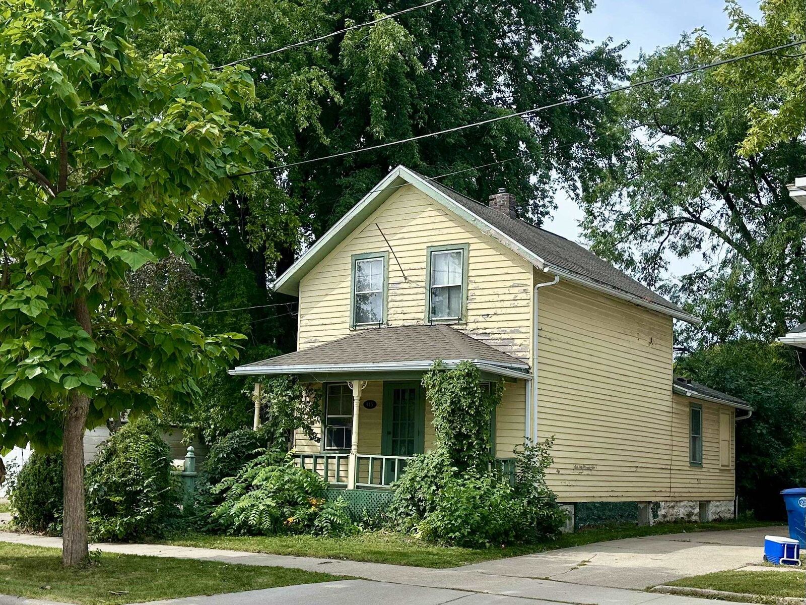 Property Photo: 415 Boyd Street WI 54901