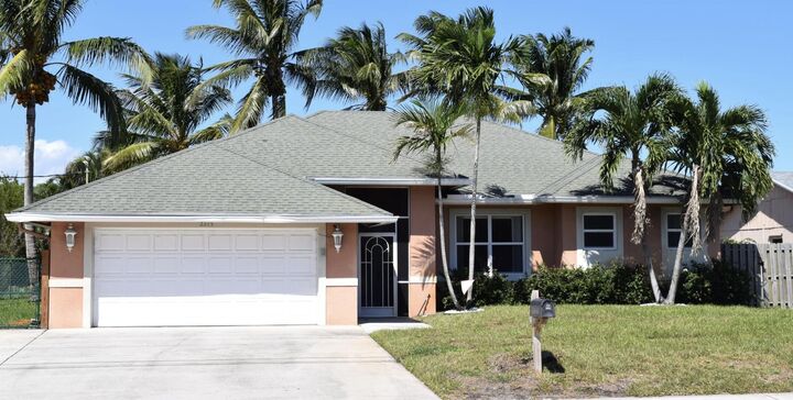 2215 Hypoluxo Road  Lake Worth FL 33462 photo