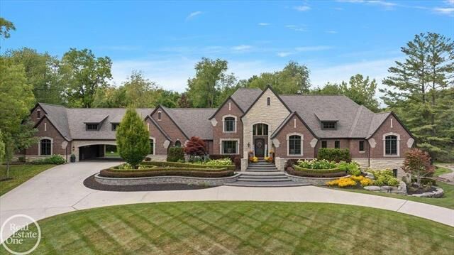 Property Photo:  67773 Quail Ridge Drive  MI 48095 