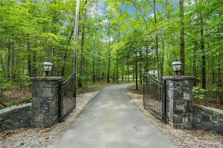 Property Photo:  345 Hope Furnace Road  RI 02831 