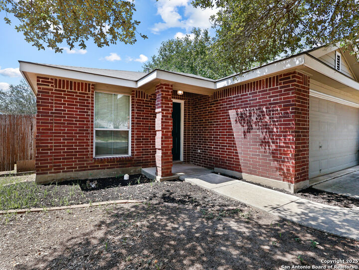 Property Photo: 9014 Spiral Woods TX 78148