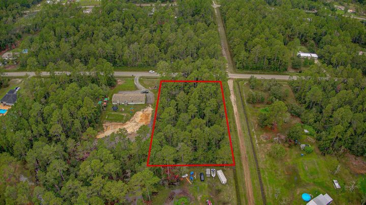 Property Photo:  10500 Baylor Ave  FL 32145 