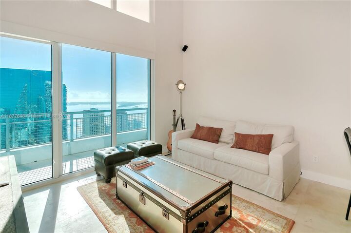 60 SW 13th St 3402  Miami FL 33130 photo