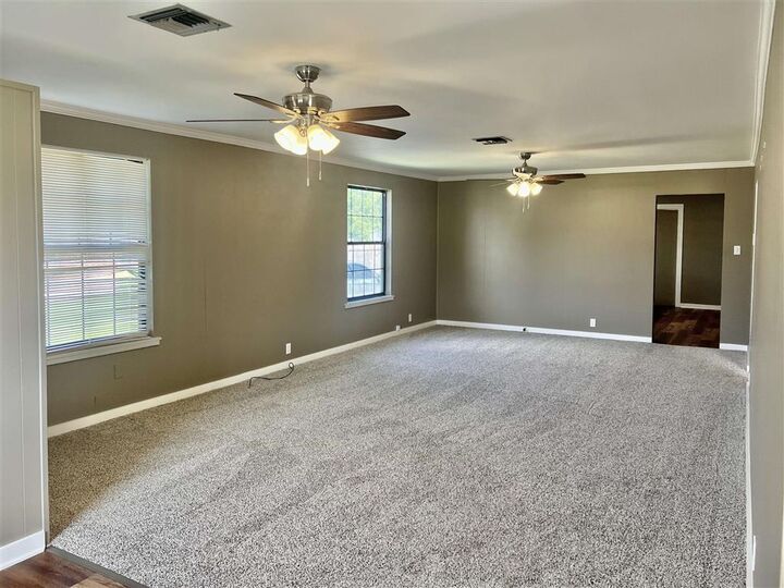 Property Photo: 108 W 15th Street W LA 70601