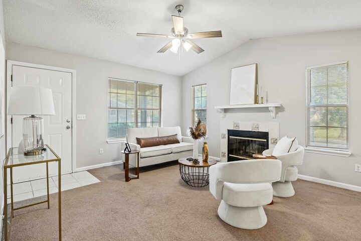 Property Photo: 1956 Carp Lane FL 32303