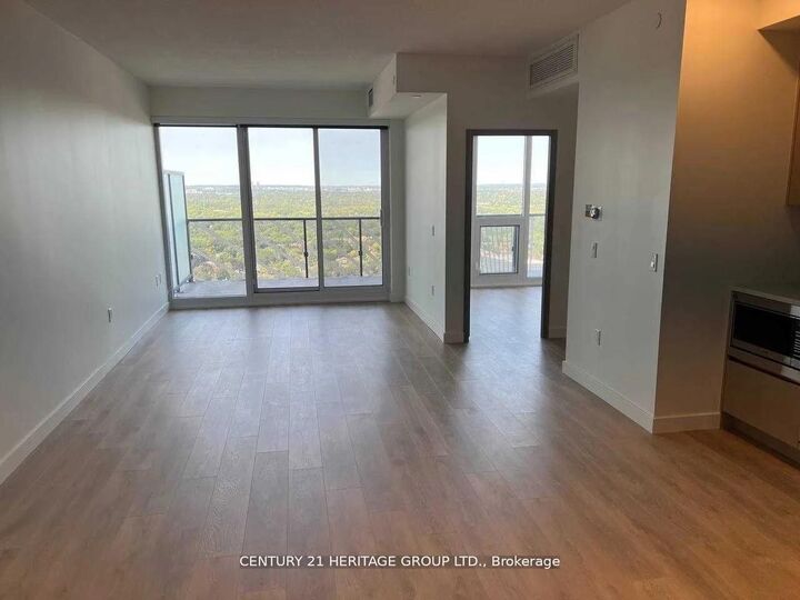 Photo de la propriété:  95 McMahon Drive 3308  ON M2K 0H2 