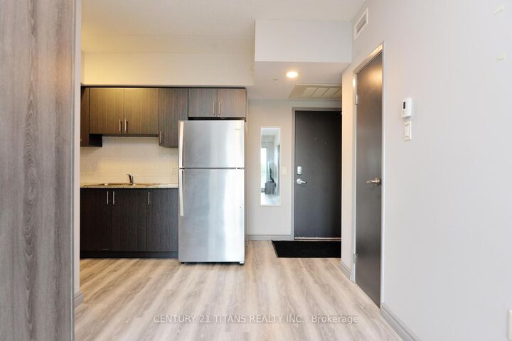 Photo de la propriété:  275 Larch Street G405  ON N2L 3R2 