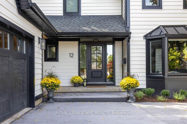 Property Photo:  12 Scottdale Court  ON L0S 1E3 