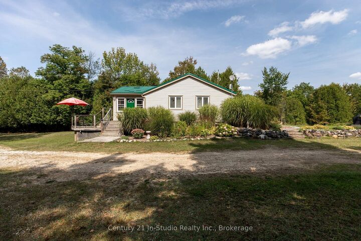 Property Photo:  473201 Camp Oliver Road  ON N0C 1K0 